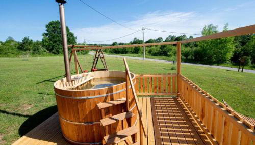 Chalet Markoci With Hot Tub - Happy Rentals - Foto 4