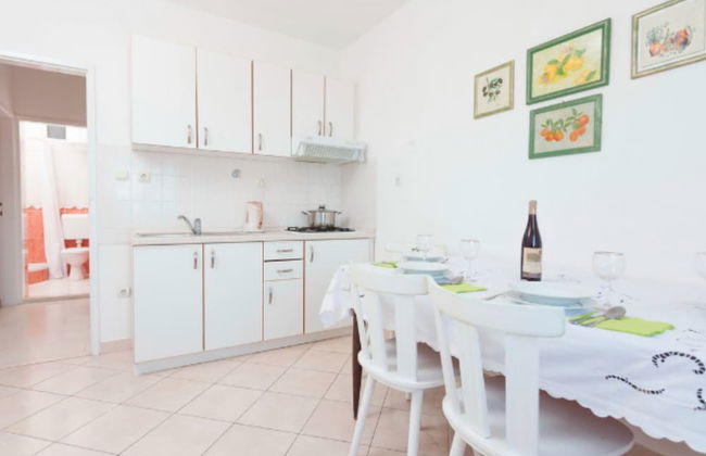 Apartments Lili - Photo 26