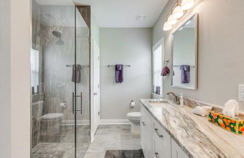 Modern Family Home w/ Spacious Yard in Milton - Foto 10