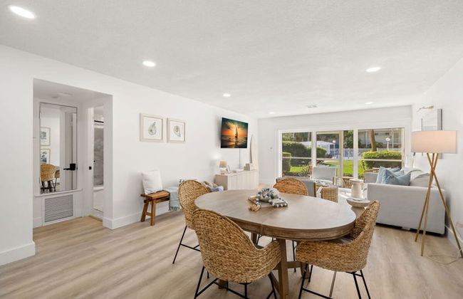 Kingston Cabana Gorgeous Condo Pool Near Beach - Foto 13