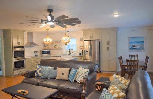 Gathering Place Big, with Dock, Fiber, and Tankless WH - Foto 3