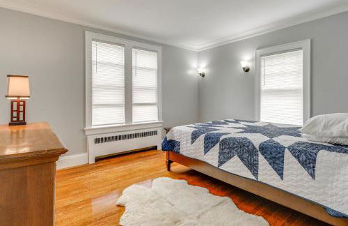 5 Mi to Beaches Historic Apartment in Westerly! - Foto 17