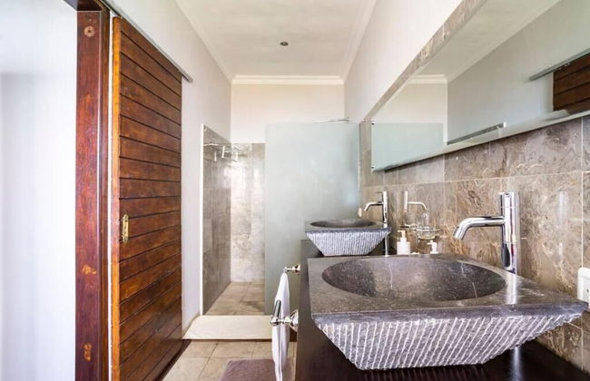 Aomi Villa - Foto 16