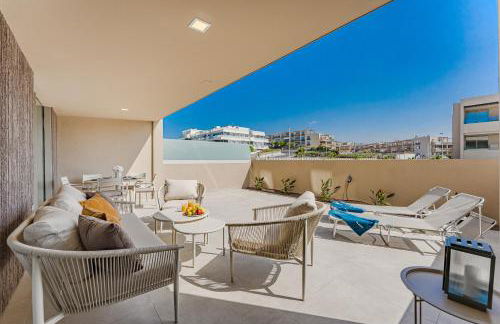Oceanfront Oasis - Stunning beach view apartment - Foto 20