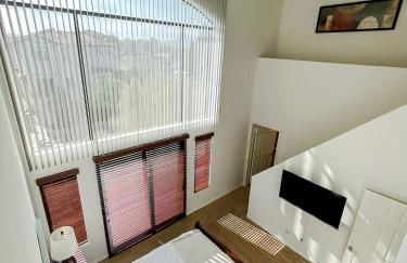 *WEHO/Beverly Hills* Luxury 2BD/2.5BA + Balconies - Photo 24