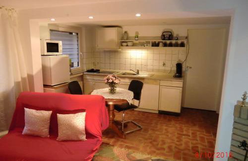 Möbliertes Apartment mit bestem Anschluss - Hangelar Mitte - Foto 9