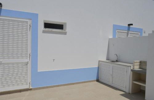 MORADIA NOVA E COMPLETA A 350 MTRS. PRAIA - Foto 9