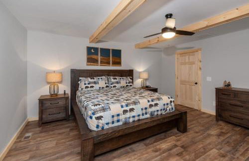 Boone Getaway Dog Friendly, Hot Tub, Fire Pit! - Foto 22