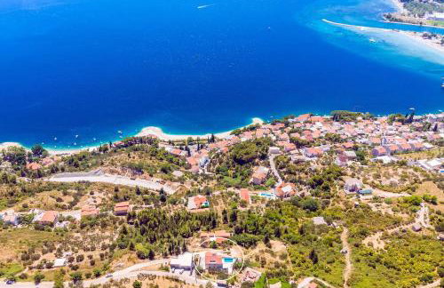 Villa Belvedere with heated pool, billiards, Media room, sea views,10 pax - Foto 48