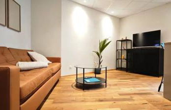 Albaron - center of Bourg Saint Maurice - Photo 2