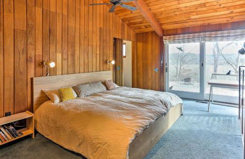 Stylish Wellfleet Home with Patio on 2 Private Acres - Foto 12