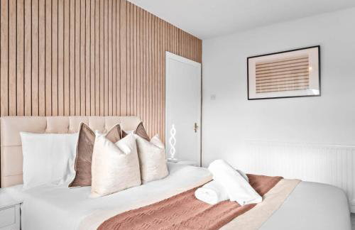 Stylish Four Bed House - 7 Guests - Garden - Parking - Netflix 802W - Foto 18