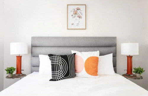 Luxury 3BR Condo Near Americana and Galleria - Foto 18