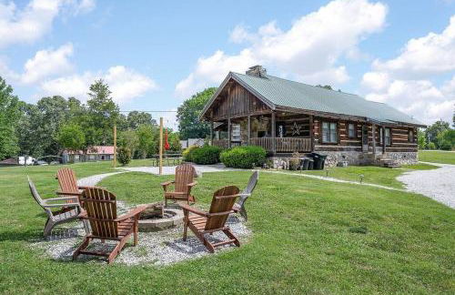 Rustic Cabin, Dock, Firepit, Kayaks & Games - Foto 31