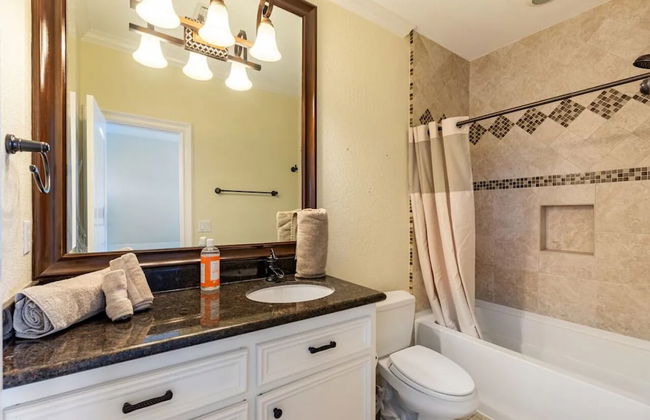 BIZI near Galleria Mall - Foto 40