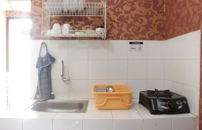 Minimalist 2BR Apartment at Gateway Ahmad Yani Cicadas - Photo 13