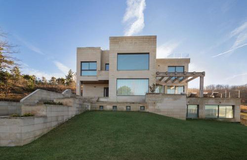 El Soto de Sojuela Luxury Chalet, Golf&Bosque - Foto 1