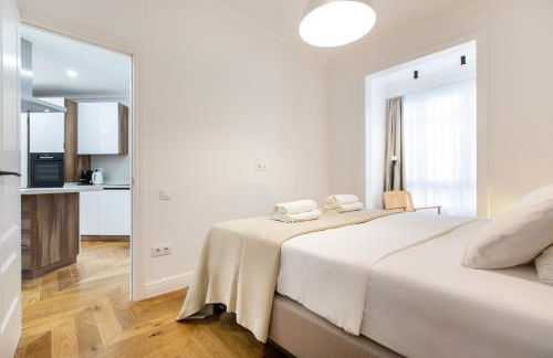 Majestic 4BR/4BATH apartment in Sagrada Familia area - Photo 79