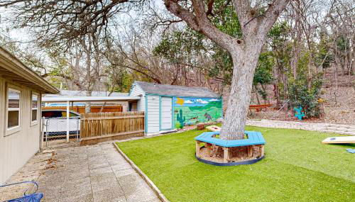 Play Room, Patio and Fire Pit! Cozy Kerrville Home - Foto 2