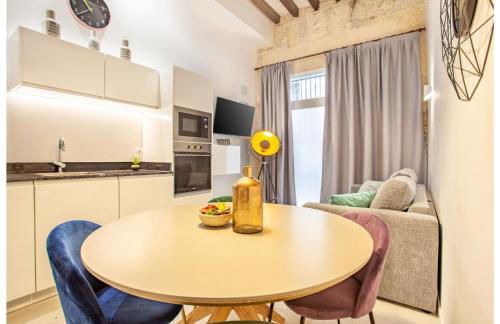 MyFlats Luxury Downtown - Photo 70