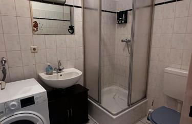 2-Zi-Wohnung und Parkplatz für Geschäftsreisende - Foto 9