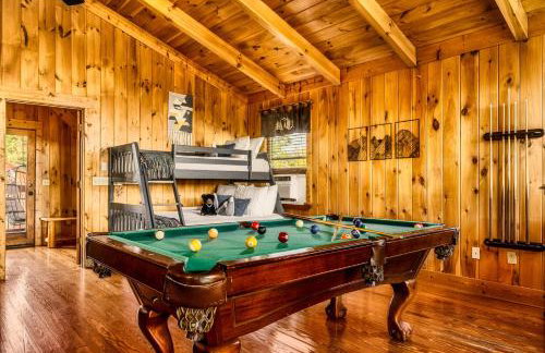 Splashtacular: Indoor Pool~Gorgeous Views~HotTub~GameRoom~Resort - Photo 43