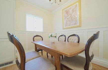 The Old Tramhouse Self Catering Traditional Charming Apartments Located In The Heart Of Historic Stirling For Short-Long Stays In Stirling For Tourism & Events & Contractor Base Stays For Central Belt Area & Open To Book All Year Round - Photo 17