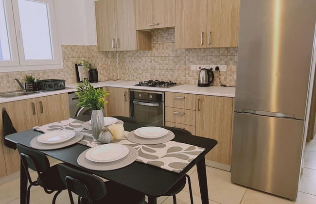 73 LCA - Stay Novel Apartment - Photo 3