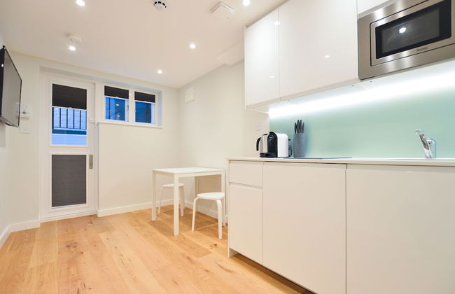 Sale Place Serviced Apartments by Concept Apartments - Photo 22