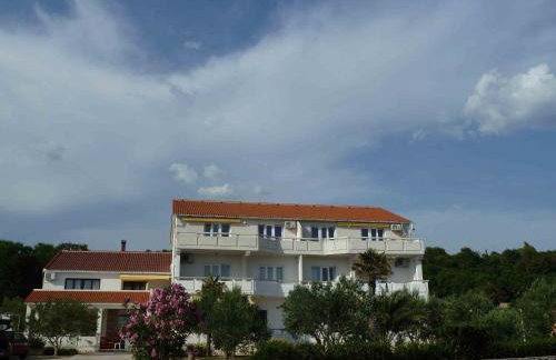 Apartments Donadic III, Caska - Photo 57