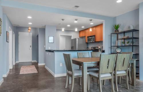 Luxurious 2 Beds 2 Baths Downtown Apartment - Foto 9