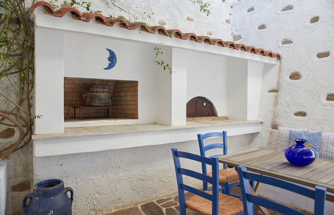 Kerame Studios - Photo 39