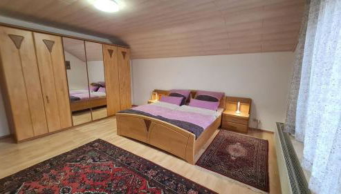 Gemütliche 120 qm Ferienwohnung mit Balkon - Foto 5, wardrobe, heating