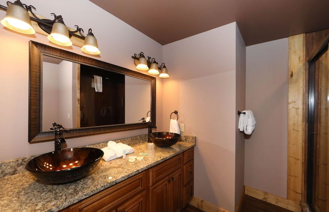 Above It All - Four Bedroom Cabin - Foto 16