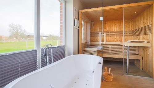 Büdlfarm - Der Familien-Erlebnishof in Strandnähe - Foto 2