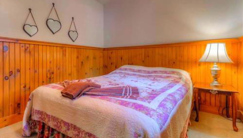 Traditional Wooden Cabin Rental in the Poconos, Pennsylvania - Foto 5