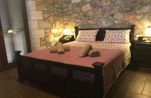 Petrines Villes Avramilias - Photo 55