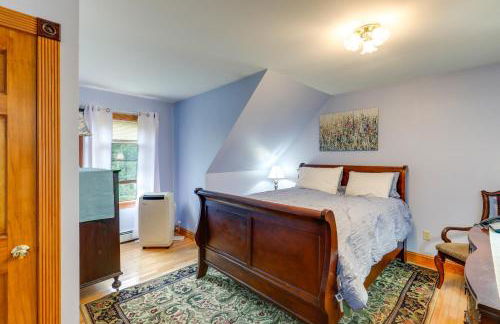 Meriden Village of Plainfield Home with Backyard - Foto 15