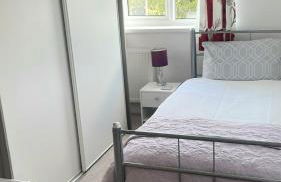 Smitten House 4 Bedroom RHYL - Photo 27