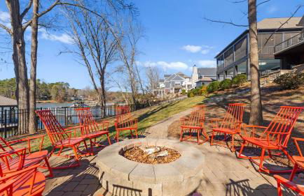 Luxury Lakefront Stay Private Dock, Indoor/outdoor Pool The Retreat - Foto 19