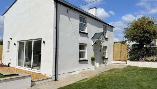 Charming Cottage close to M4 Bridgend - Foto 3
