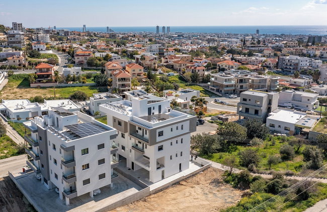 Sanders Eduardovich Limassol - Photo 77