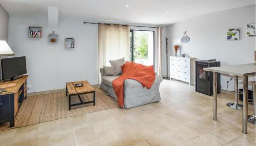 Nice Home In La-Roque-Sur-Pernes - Foto 4