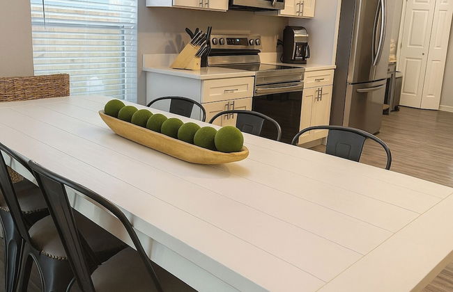 Heated Pool & Bathtub 4BR Near Disney - Foto 7