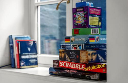 6 BR 4 Bath Central Worcester Sleeps 12 - Foto 23