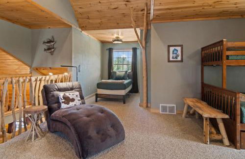Weatherwood - Gorgeous Luxury Cabin with Spa! - Foto 47