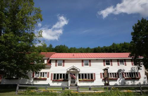 Swiss Farm Inn - Entire Inn to Yourself - Foto 1