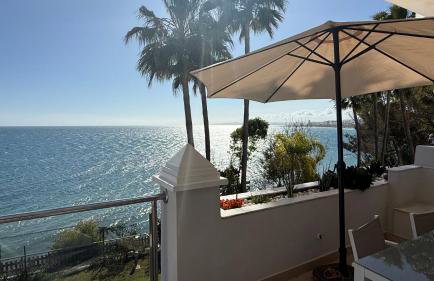 Estepona Beach Front Apartment with Stunning Sea Views - Foto 8