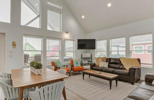 Large 5bd Hot Tub w Ocean View, Firepit & Gameroom - Foto 11