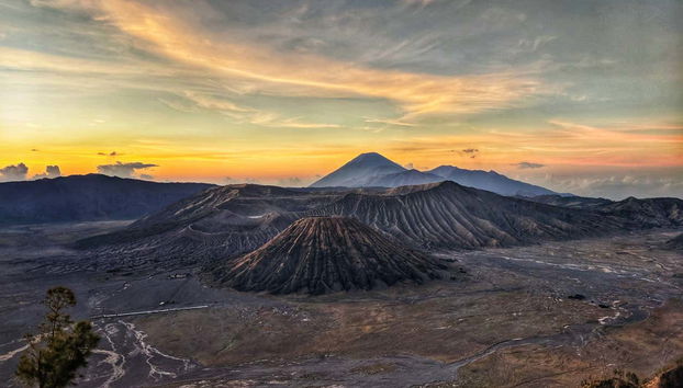 Disfrutando del amanecer en el Monte Bromo